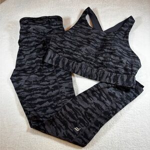 Fabletics Black Patterned Sports Bra and Leggings Set